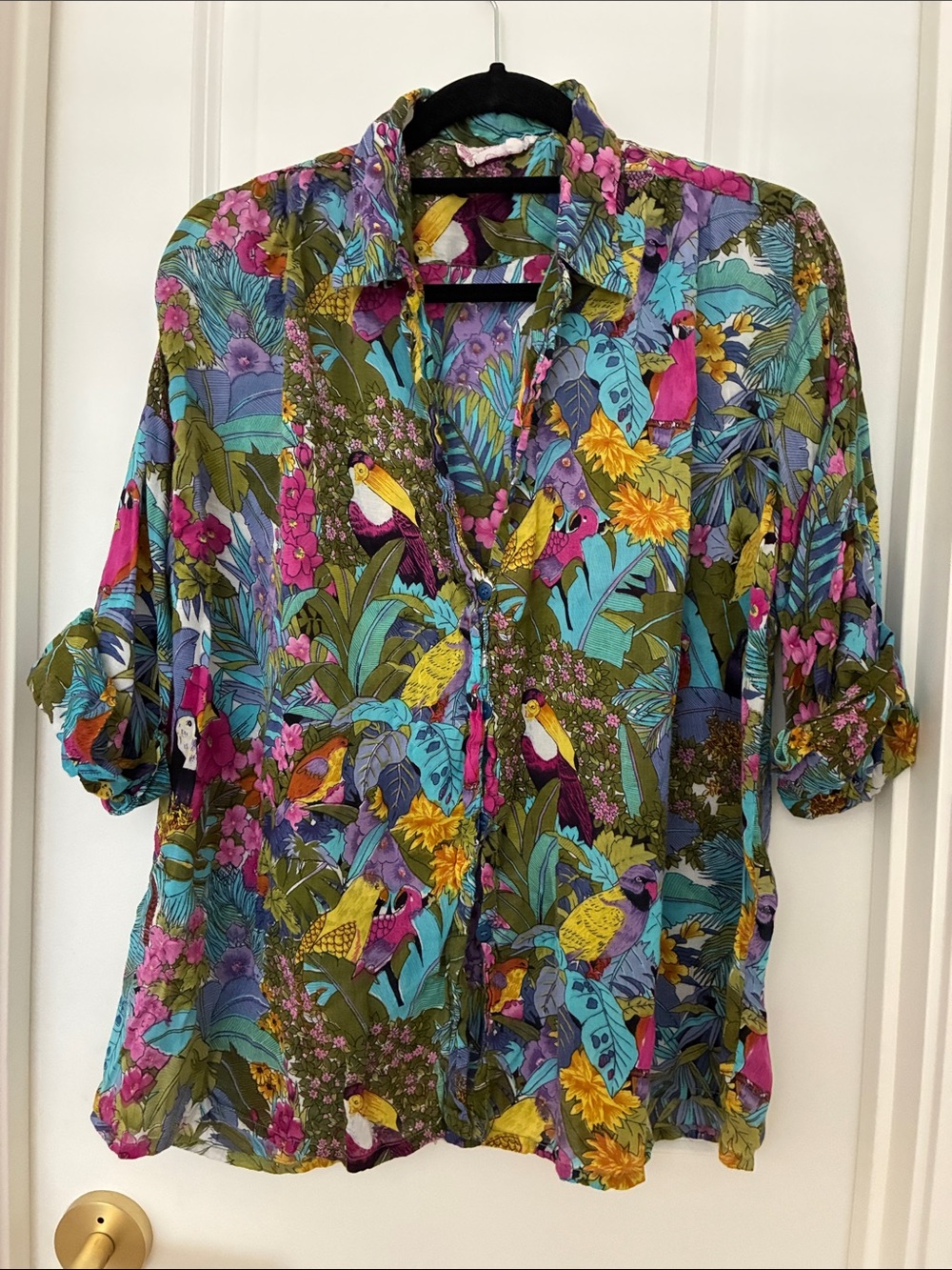 Vintage Tropical Bird-Print Button-Down Shirt in Green/Blue Multicolor